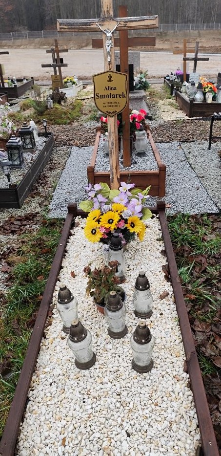 Alina Smolarek 1956 Kraków Tyniecki - Grobonet - Wyszukiwarka osób pochowanych